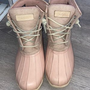 Pink sperry boots